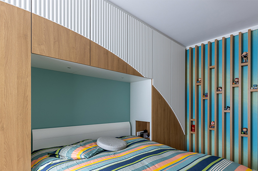 Rayures figurines Marvel - Luxembourg OPHRYS ®