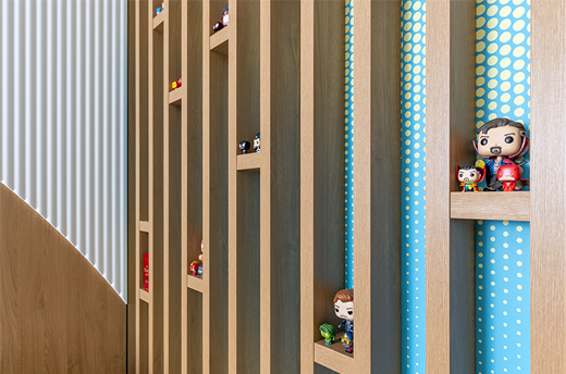 Figurines Marvel Papier peint Dot Christopher John Rogers - Luxembourg OPHRYS ®